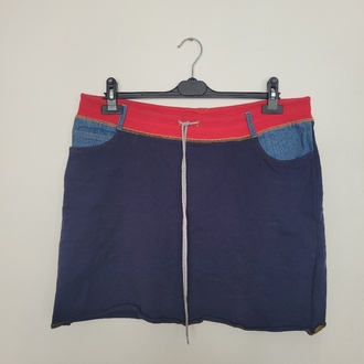 Sporty star skirt