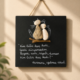 Kedi edebiyatlı "pebble art" tablo
