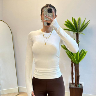 Beyaz parmak geçme detaylı body
