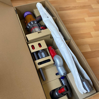 DYSON V12 süpürge
