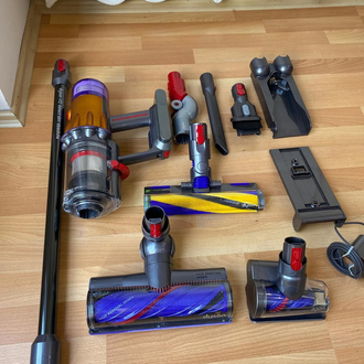 DYSON V12 süpürge