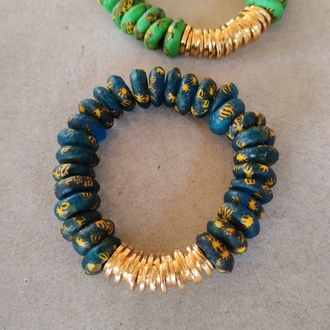 Krobo & Bracelet