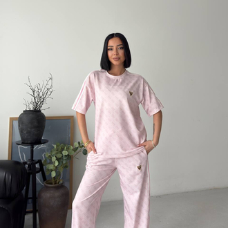 Guess pembe ikili takım