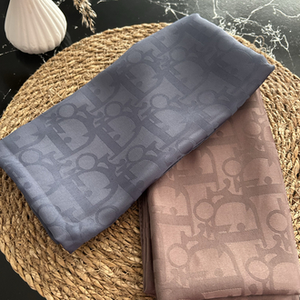 Dior jakar eşarp (vizon)