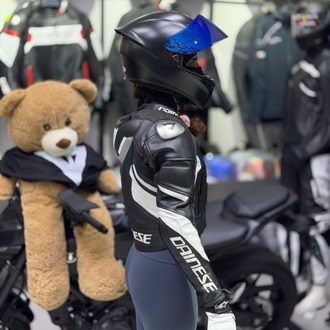 Dainese Kadın Deri Ceketi SİYAH-BEYAZ