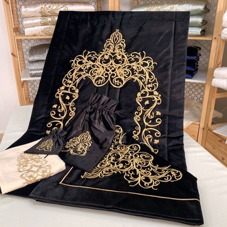 ZÜMRÜT KADİFE SECCADE BOHÇA TAKIMI (SİYAH-GOLD)
