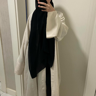 ekru yırtmaçlı abaya