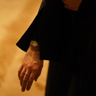 yırtmaçlı siyah abaya 