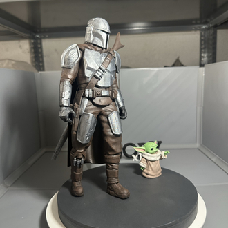 El Boyaması Mandalorian & Grogu (Baby Yoda) 3D Figür – Koleksiyonluk Dekor – 27 cm
