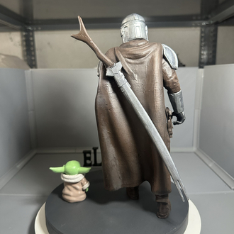 El Boyaması Mandalorian & Grogu (Baby Yoda) 3D Figür – Koleksiyonluk Dekor – 27 cm