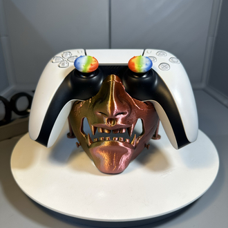 3D Baskı Oni Maskesi Kol Tutucu Stand | Oyuncu Masaüstü Aksesuarı