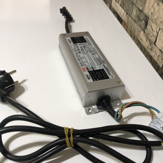 100-240 volt giriş 24 volt 6.25 amper çıkışlı trafo