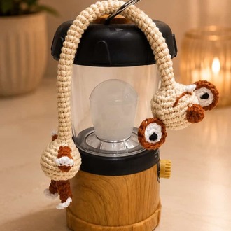 El Örgüsü Tembel Hayvan Amigurumi Çanta Süsü