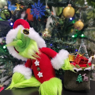 The Grinch Gnome