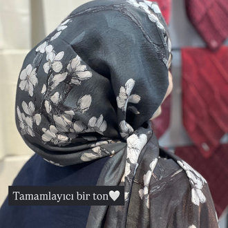 GLAMOURİA ORTANCA ÇİÇEĞİ DESENİ SİYAH RENK