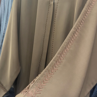 Kahve Nour abaya
