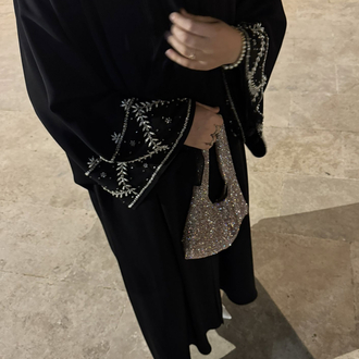 İnci İşlemeli Abaya