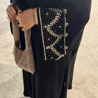 İnci İşlemeli Abaya