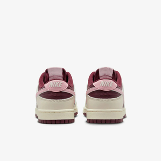  Nike SB Dunk Low Valentines Day