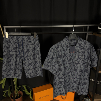 LOUIS VUITTON PREMIUM