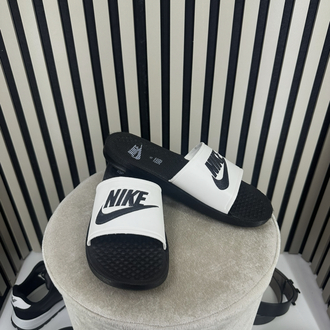Nike terlik