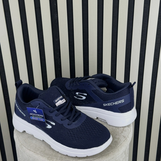 Skechers