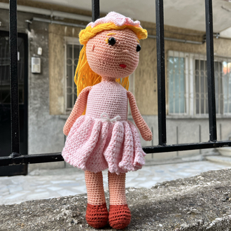 El örgüsü prenses bebek