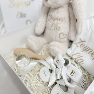 Eloria Deluxe Baby Box