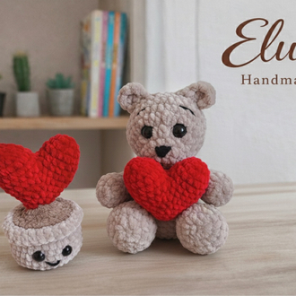  Sevgililer Günü Özel El Yapımı Hediye Seti – Amigurumi Ayıcık & Kalpli Saksı