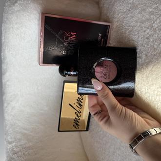 İthal Yves Saint Laurent Black Opium Eau de Parfum 90 ml