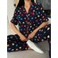 RENKLİ KALPLER DÜĞMELİ PİJAMA TAKIMI