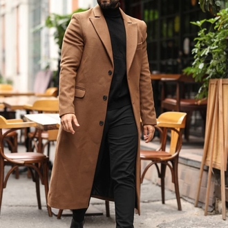 Kod: 2502 | Taba Erkek Modern Fit Kaşe Kaban – Diz Altına Uzanan En Uzun Model 