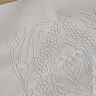 Perforated Stencil 20 x 20 cm –  Rumi Medallion Symmetric Motif Tile Pattern
