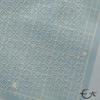 Perforated Stencil 32 x 32 cm. - Cloverleaf Seamless Plate / Tile Pattern