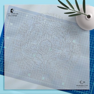 Perforated Stencil 30 cm. - Classic Iznik 1575 Symmetrical Rose and Dagger Leaf Tile Plate Pattern