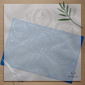 Perforated Stencil 40 cm. - Classic Iznik 1550 Medallion Tile Pattern with Hyacinths and