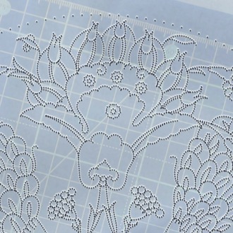 Perforated Stencil 30 cm. - 1545 Damascus Style Shah Kulu Iznik Artichoke Tile Plate Pattern