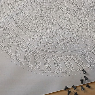 Perforated Stencil 30 cm. - Checkered Lotus Rumi Tile Plate Pattern