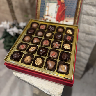 Sanat & Lezzet Koleksiyonu | 25’li Premium El Yapımı Çikolata