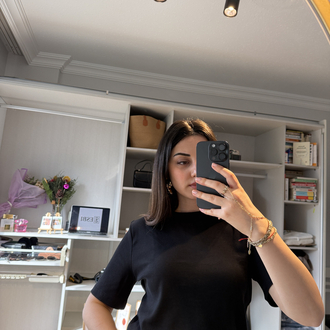 Siyah Tişört