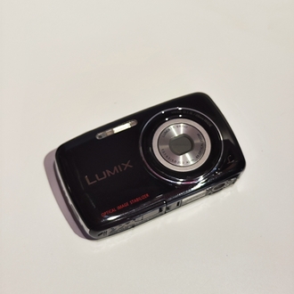 Panasonic Lumix DMC-S3 Dijital Fotoğraf Makinesi