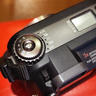 CASİO QV-400 