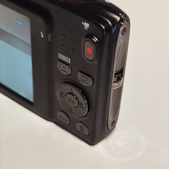 Nikon Coolpix S3100 Dijital Fotoğraf Makinesi 