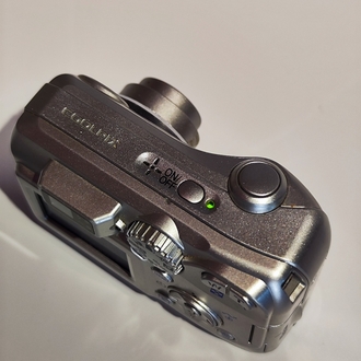 
Nikon Coolpix 2200 Dijital Fotoğraf Makinesi