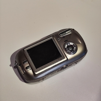 Arçelik ADK Z410 Dijital Fotoğraf Makinesi