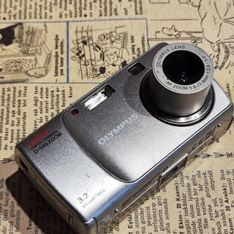 Olympus Dijital Fotoğraf Makinesi 