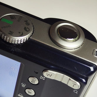 SAMSUNG S500 DİJİTAL FOTOĞRAF MAKİNESİ 