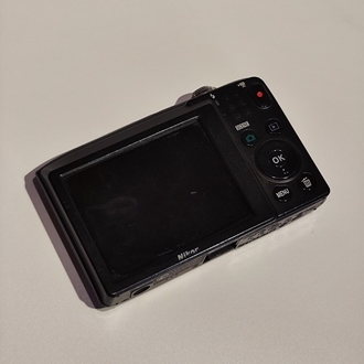 Nikon Coolpix S2600 Dijital Fotoğraf Makinesi