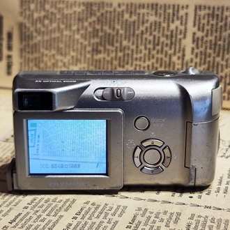 Olympus Dijital Fotoğraf Makinesi 