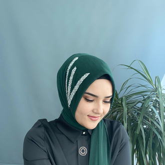 Zümrüt yeşili